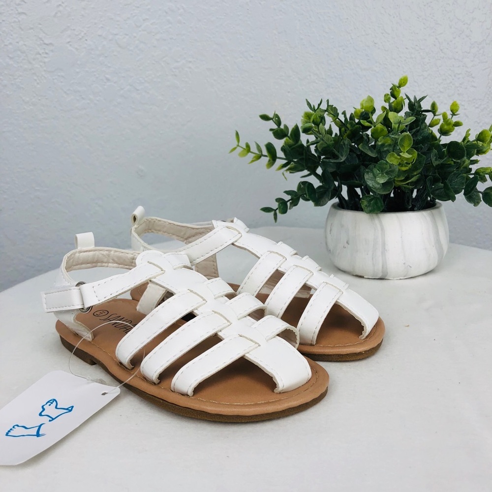 NWT WHITE VELCRO MUTLISTRAP GLADIATOR KIDS SANDALS